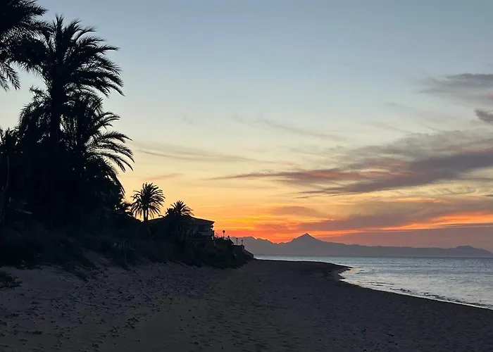 Modern 2 Bedroom With Lovely Rooftop Terrace * 德尼亚