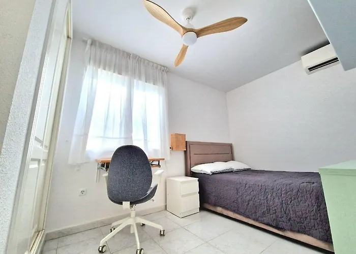 Modern 2 Bedroom With Lovely Rooftop Terrace Dénia